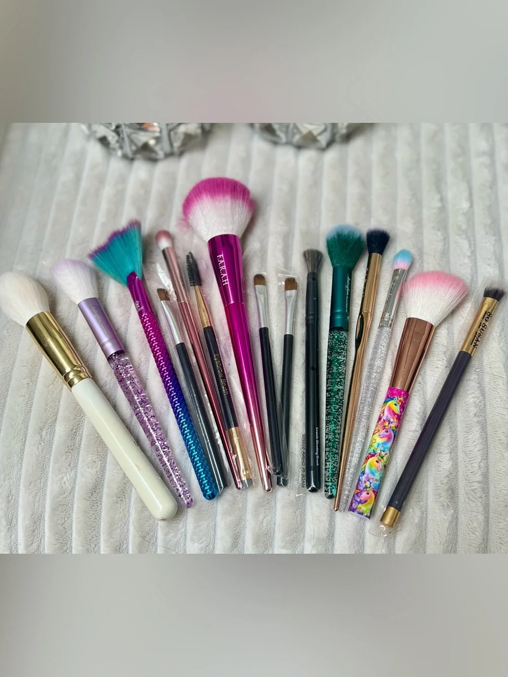Crystal Candle/Pen/Makeup Brush Holders with Set of 15 New Brushes